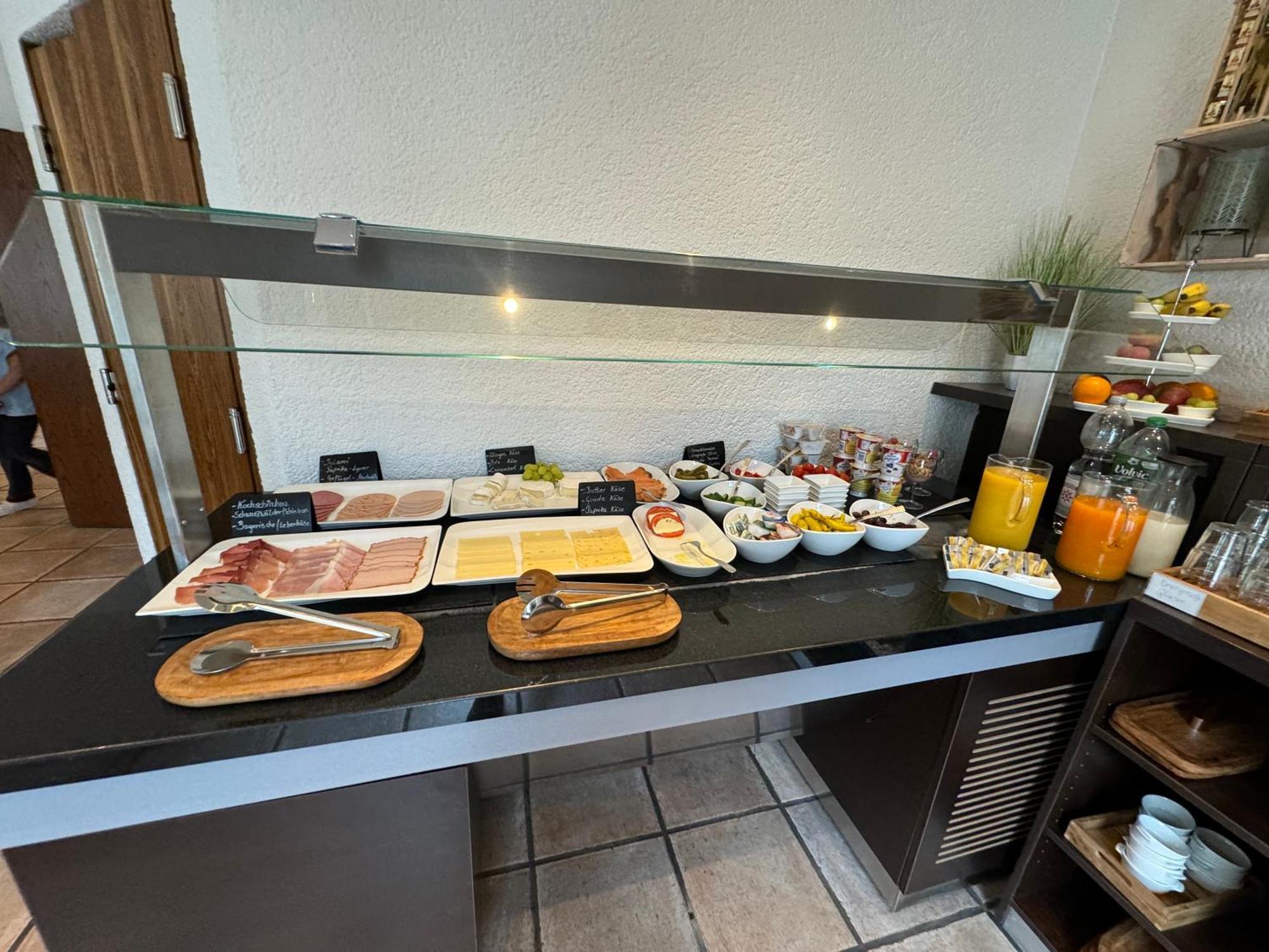 Hotel Zur Linde 3*